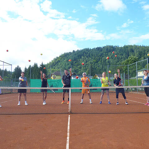 Tennis Klopeiner See Fastlearning Gruppe Lettl c NEUWIRTH