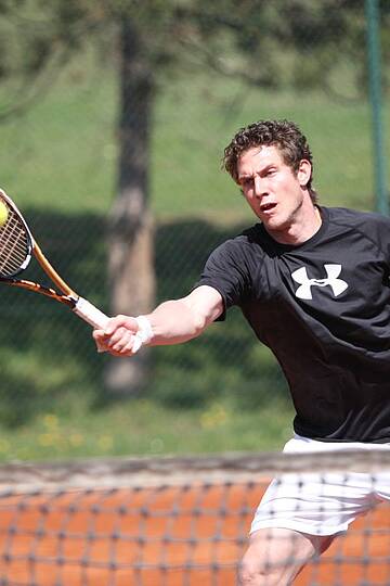 Tennis Suedkaernten Aktivhotel Marko Tennisplaetze Mann c AktivhotelMarko