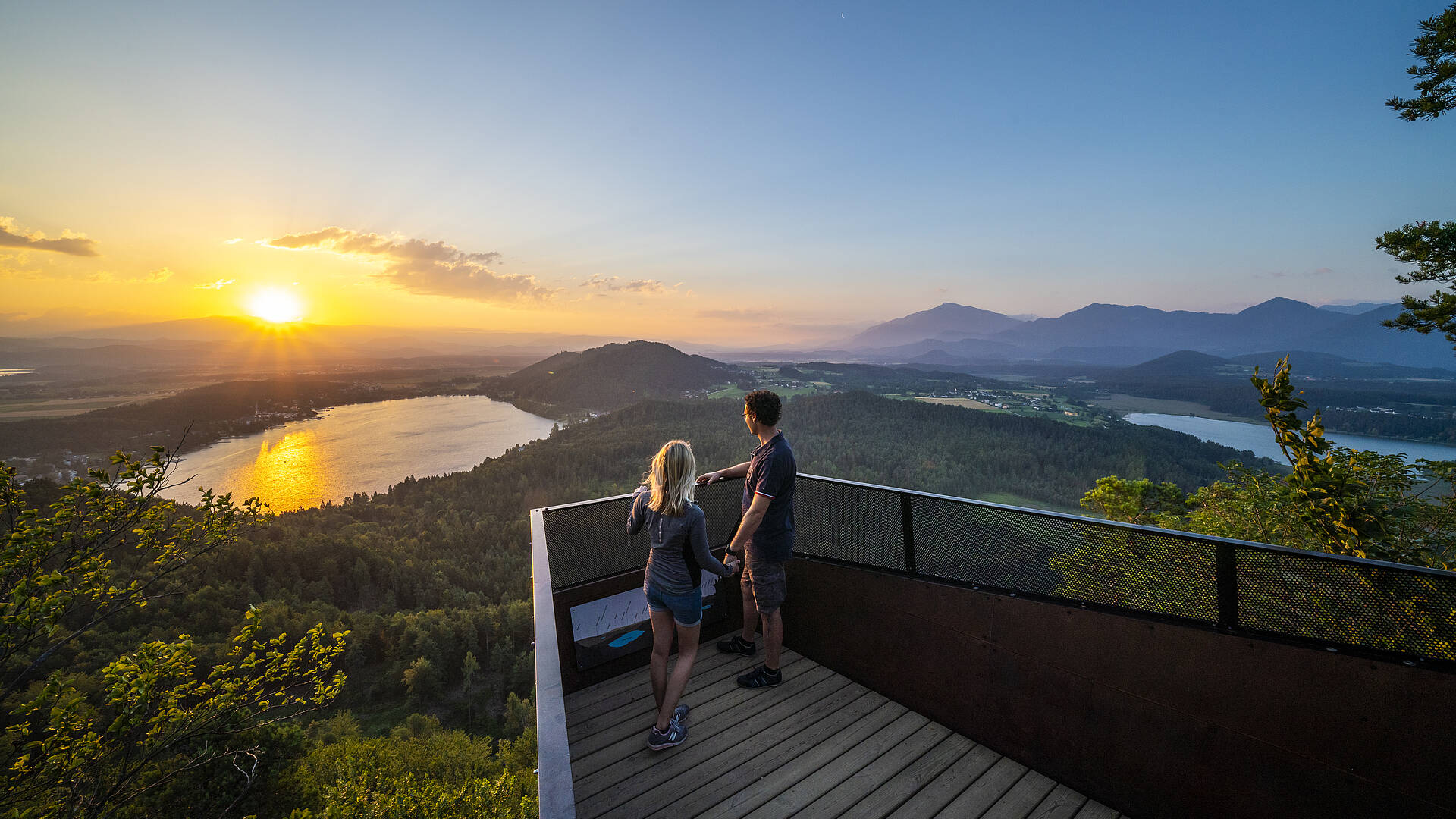 Slow Trail Kitzelberg Klopeiner See Panorama c GERT PERAUER