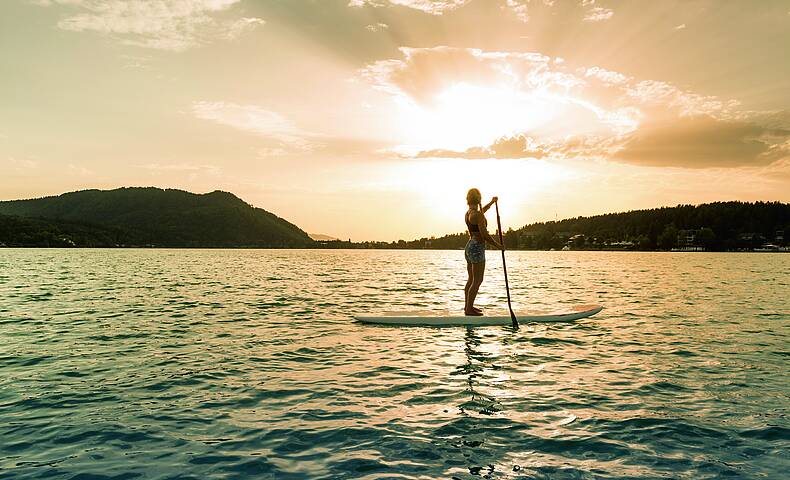 SUP Klopeiner See Sudekaernten c ArnoldPoeschl