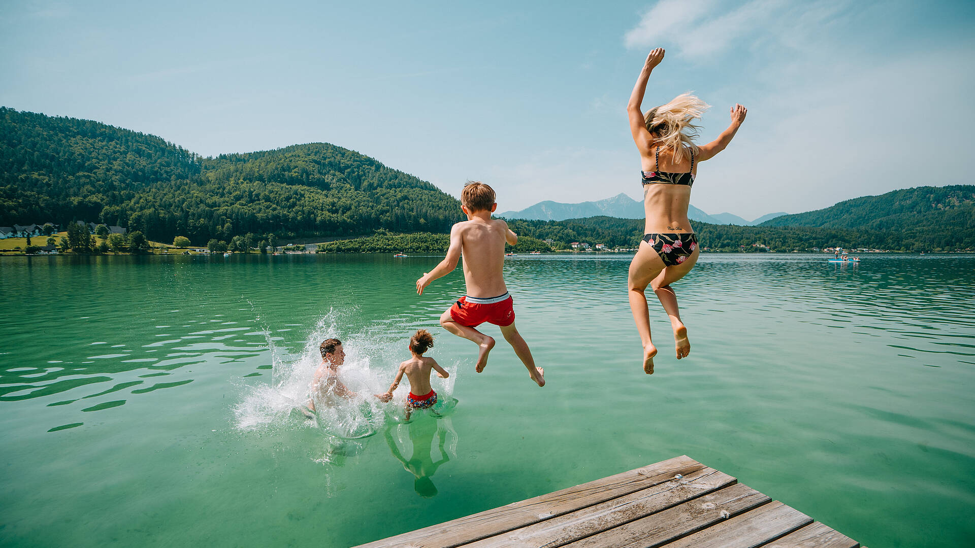 Baden Familie Klopeiner See Suedkaernten c MartinHofmann 1 