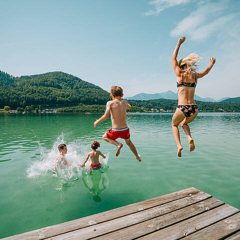 Baden Familie Klopeiner See Suedkaernten c MartinHofmann 1 